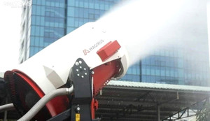 Cận cảnh 'siêu robot' TAF35 có thể di chuyển mọi địa hình chữa cháy