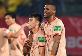 Tuyển thủ U22 Việt Nam lập công giúp CLB Công an Hà Nội thắng CLB Nam Định