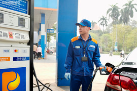 Giá xăng trong nước dự báo tiếp tục tăng