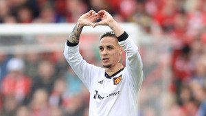 Antony xuất sắc, Man Utd thắng dễ Nottingham Forest