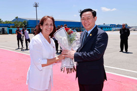 Chủ tịch Quốc hội Vương Đình Huệ bắt đầu thăm chính thức Cuba