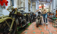 Choáng ngợp với kho xe cổ của chàng trai Hà thành