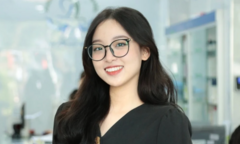Vẻ đẹp rạng ngời của hoa khôi trường Báo 