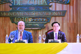 Chủ tịch Quốc hội dự Diễn đàn thương mại và đầu tư Việt Nam-Cuba