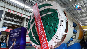 Cận cảnh máy đào hầm đường kính biến thiên khổng lồ