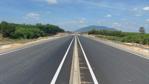 Lễ này, từ TP.HCM đi Phan Thiết chỉ 2 giờ đồng hồ