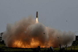 Mỹ đưa hệ thống HIMARS và Patriot tập trận cùng Philippines