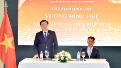 Chủ tịch Quốc hội Vương Đình Huệ: Văn hoá còn, tiếng Việt còn là dân tộc còn
