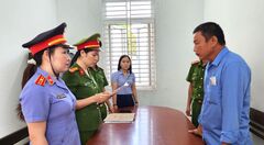 Khởi tố người chồng đánh vợ nhập viện