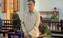 Lừa đảo hơn nửa tỷ đồng, nguyên trung uý Công an lãnh án tù