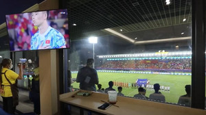 Trải nghiệm xem U22 Việt Nam từ phòng VIP sân Prince