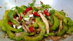 Loại rau thải độc cực tốt trong mùa hè nhưng 4 nhóm người đại kỵ không nên ăn