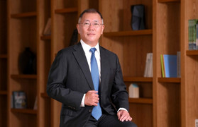 Đấu giá bữa trưa riêng với Chủ tịch Hyundai