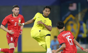 U22 Malaysia thắng U22 Lào, vượt U22 Thái Lan