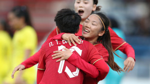 Tuyển nữ Việt Nam thắng đậm Malaysia