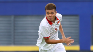 U22 Việt Nam phản công chớp nhoáng, Văn Tùng sút tung lưới Singapore