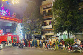 Phóng hỏa đốt 2 căn nhà khiến bản thân tử vong, 3 người bỏng nặng