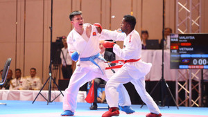 Xem võ sĩ Việt Nam lật kèo nghẹt thở 10 giây cuối khiến đối thủ cay đắng gục ngã