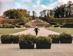 Có gì bên trong khu vườn chỉ cần chạm vào 1 chiếc lá cũng có thể chết người?