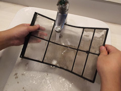 Cách vệ sinh điều hòa tại nhà đơn giản không cần gọi thợ