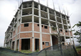 Dang dở dự án dành cho người thu nhập thấp: Chuyển hồ sơ sang cơ quan điều tra