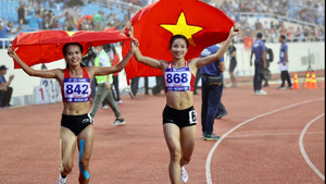 Nguyễn Thị Oanh nói gì khi lập kỳ tích giành 4 HCV tại SEA Games 32?