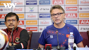 HLV Troussier nói gì khi Việt Nam đấu Indonesia từ SEA Games tới Asian Cup?