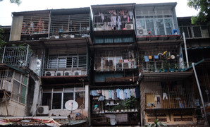 Hiểm hoạ cháy nổ từ những 'chuồng cọp' quây kín khu dân cư