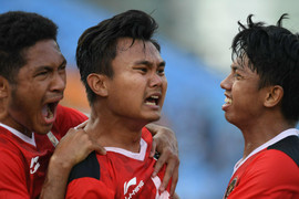 Xem U22 Việt Nam thua bàn tiếc nuối từ pha ném biên đơn giản