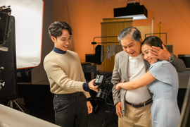 Xúc động với những 'chạm nhẹ giản đơn' trong MV mới của Trúc Nhân