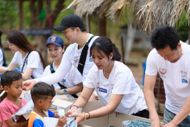 Nữ hoàng billiards Campuchia tặng hết tiền thưởng SEA Games 32 làm từ thiện