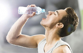 Dấu hiệu cơ thể bạn đang mất nước 