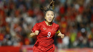 Đội tuyển Việt Nam sang Đức tập huấn, Huỳnh Như tạm chia tay