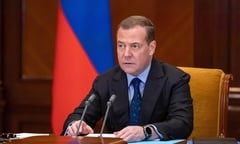 Ông Medvedev: Rút khỏi Hiệp ước CFE, Nga có thể triển khai vũ khí đến bất kỳ đâu