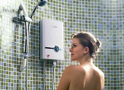 Nên bật bình nước nóng bao lâu trong một ngày?