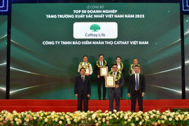 Cathay Life Việt Nam đạt Top 500 doanh nghiệp tăng trưởng nhanh nhất năm 2023