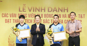 Mai Ngọc- Anh Hoàng nhận thưởng nửa tỷ đồng sau tấm HCV bóng bàn lịch sử