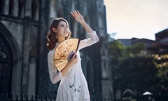 Mách chị em cách tạo dáng khi chụp ảnh áo dài duyên dáng nhất