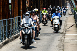 Nắng nóng ở Bắc Bộ và Trung Bộ kéo dài tới khi nào?