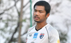 Cựu tiền đạo V-League kêu gọi HLV U23 Thái Lan từ chức