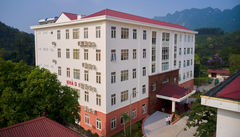 Sun Group chuyển giao tòa nhà khám chữa bệnh hiện đại cho BVĐK Định Hóa