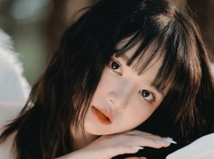 Hot girl trường Kinh tế chuẩn 'con nhà người ta': Xinh đẹp, lại học giỏi