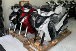Honda SH 150i đời 2012 'chưa đổ xăng' có giá hơn 1 tỷ đồng tại TP.HCM