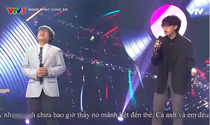 Hai con trai Xuân Bắc hát tiếng Anh, dân mạng xuýt xoa: 'Đúng con nhà nòi'