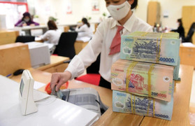 'Lãi suất giảm chỉ có trên ti vi, DN vẫn vay ngân hàng với mức 13,9%/năm'