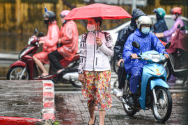 Dự báo thời tiết ngày 24/5: Bắc Bộ mưa dông, Trung Bộ có nơi nắng nóng gay gắt