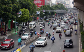 Hà Nội lập 8 ‘lô cốt’ trên đường Nguyễn Trãi