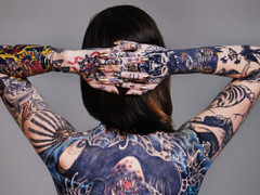 Thấy hình xăm trên tay chân cô gái xinh đẹp, mọi thiện cảm của tôi biến mất