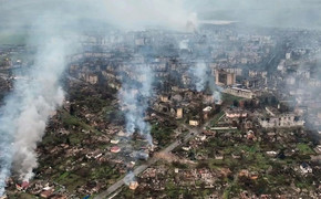 Toàn cảnh Bakhmut nhìn từ trên cao sau 224 ngày giao tranh ác liệt