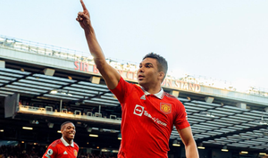 Thắng đậm Chelsea, Man Utd giành vé dự Cúp C1